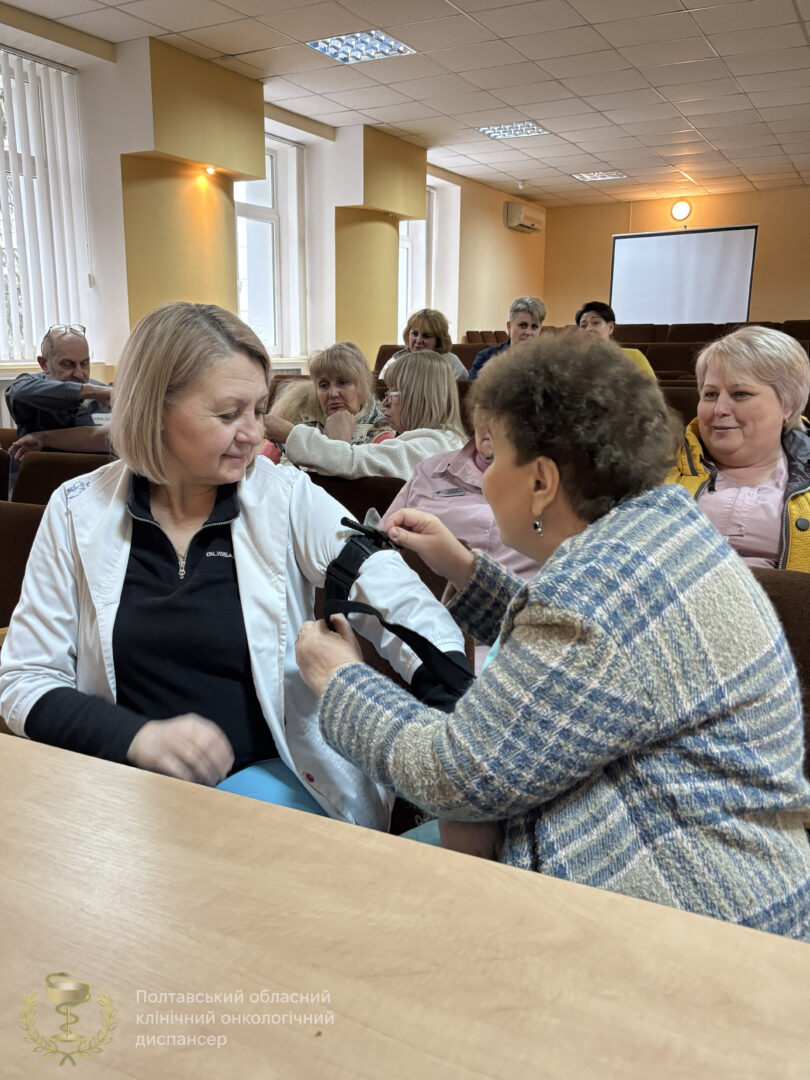 Реальні навички для нереальних умов: перша допомога, що рятує — навчання для онкодиспансеру