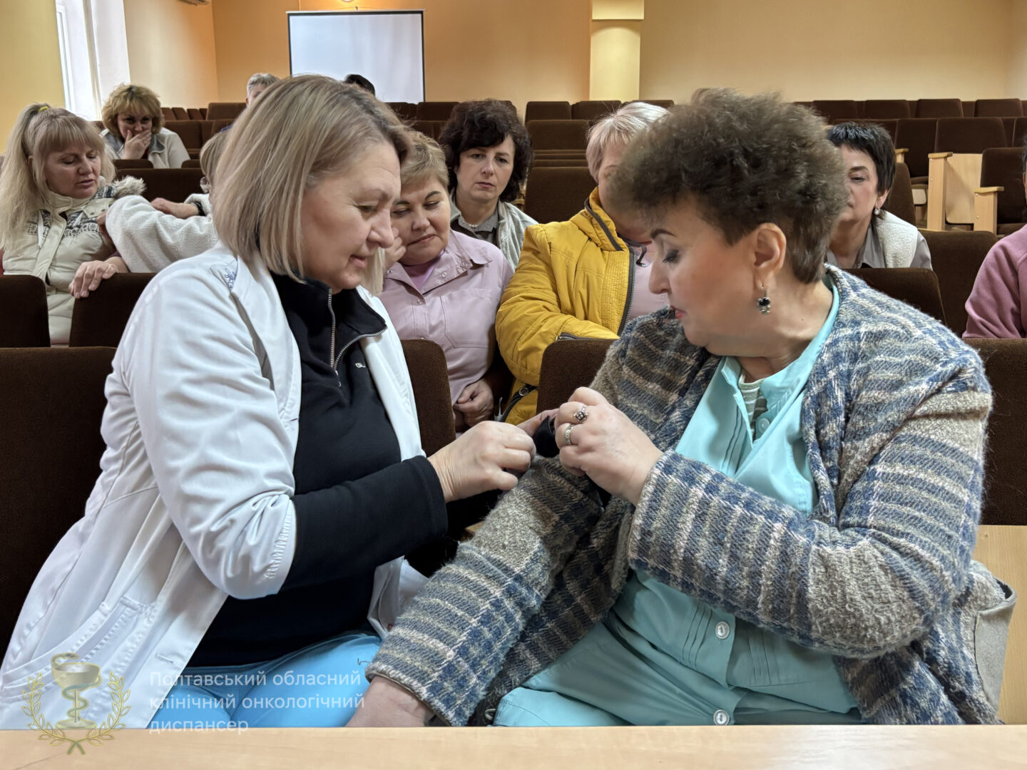 Реальні навички для нереальних умов: перша допомога, що рятує — навчання для онкодиспансеру